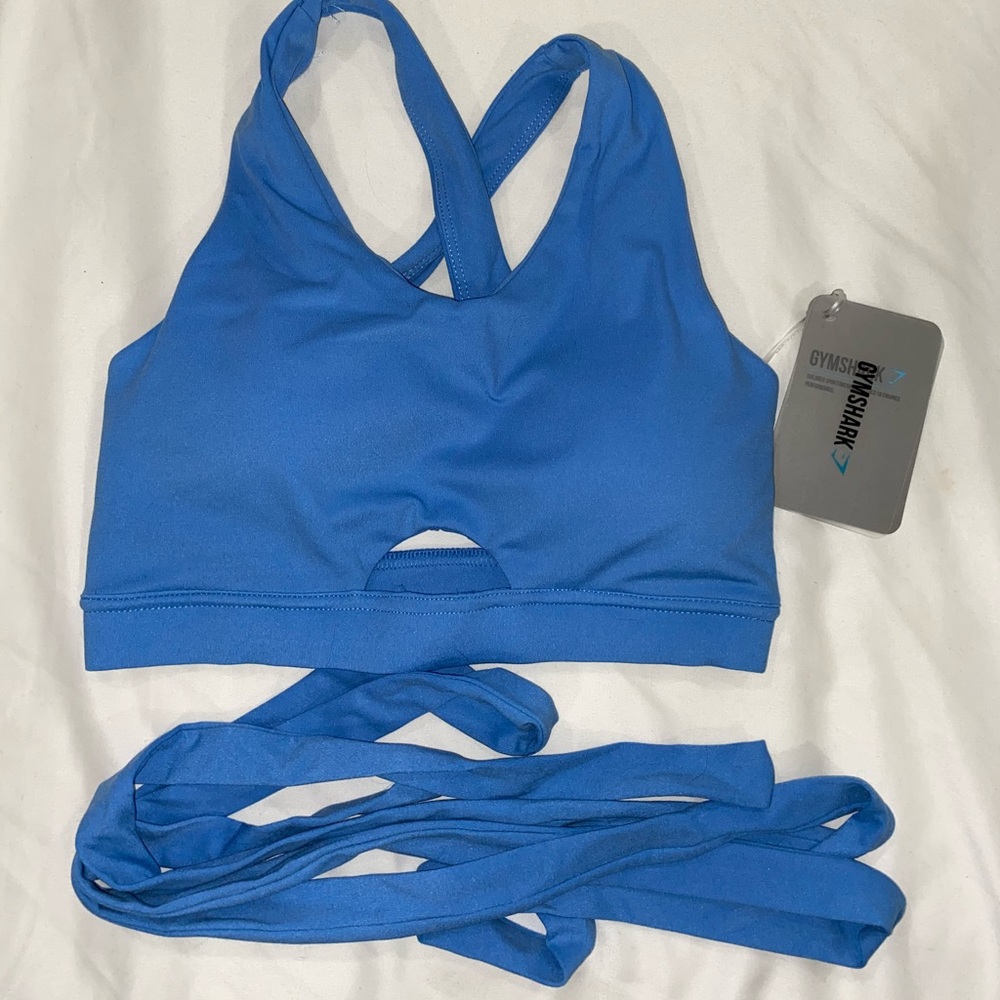 🦈 NWT GYMSHARK POISE BRA 🦈